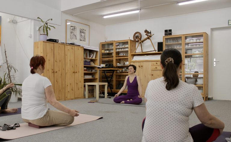 Yoga 1 768x471